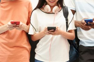 usos de mvl menores Hospital La Salud